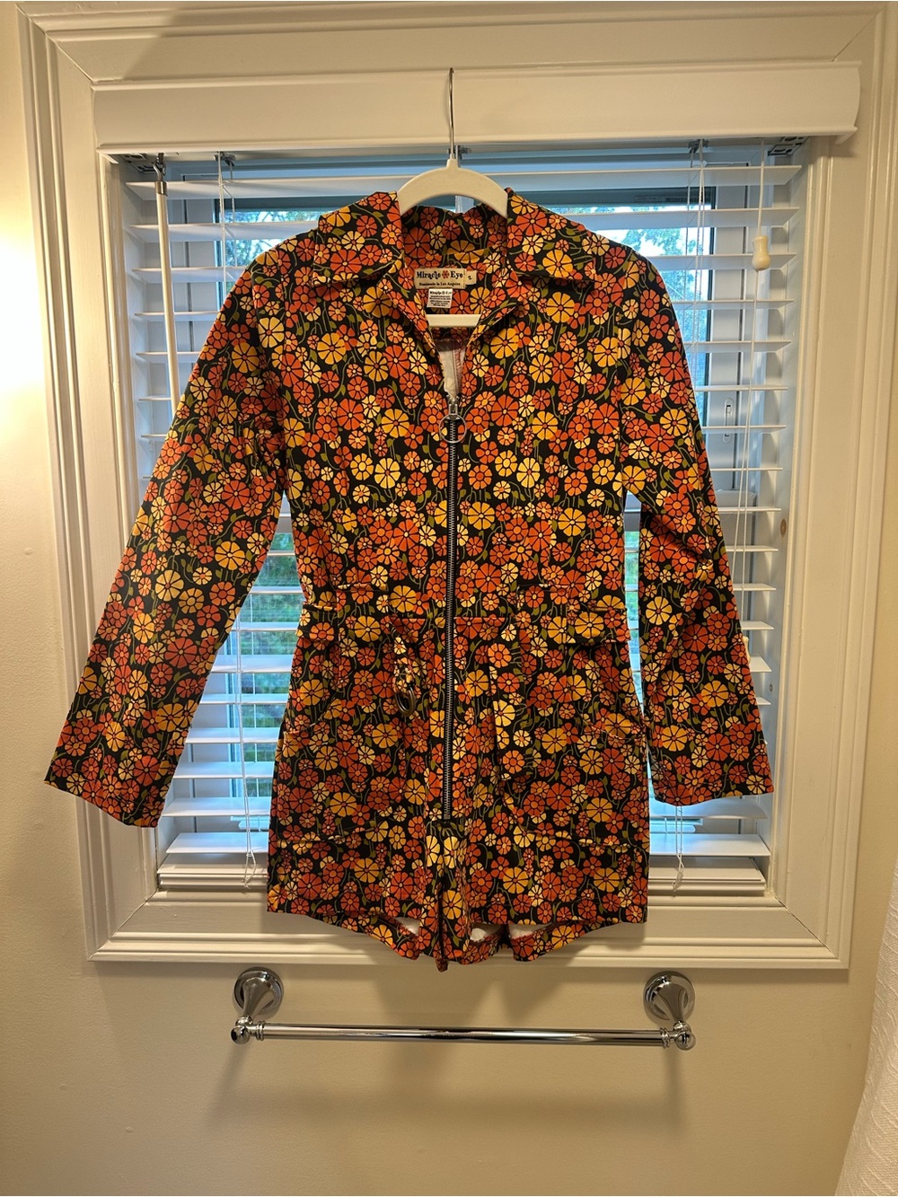 Retro Floral Zip-Front Long-Sleeve Dress in Orange and Yellow